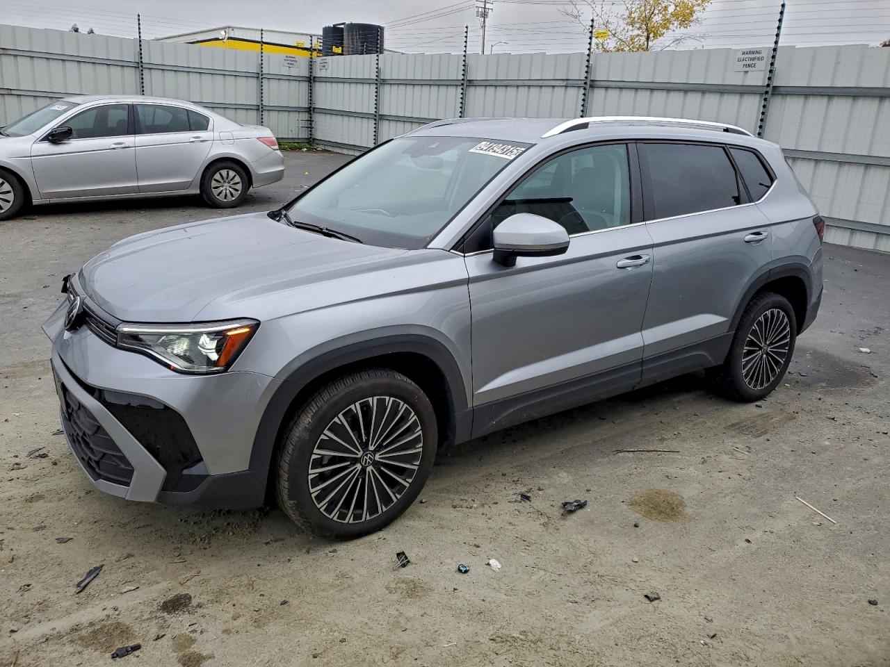 2025 Volkswagen Taos Se