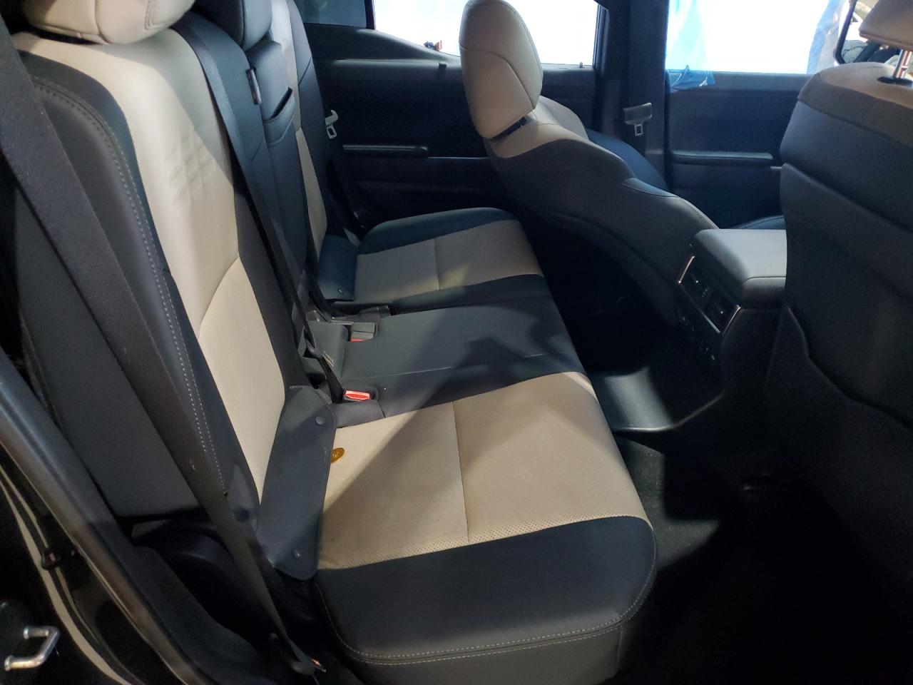 2024 Lexus Gx 550 Premium/Premium+ VIN: JTJTBCDX5R5023397 Lot: 84765855