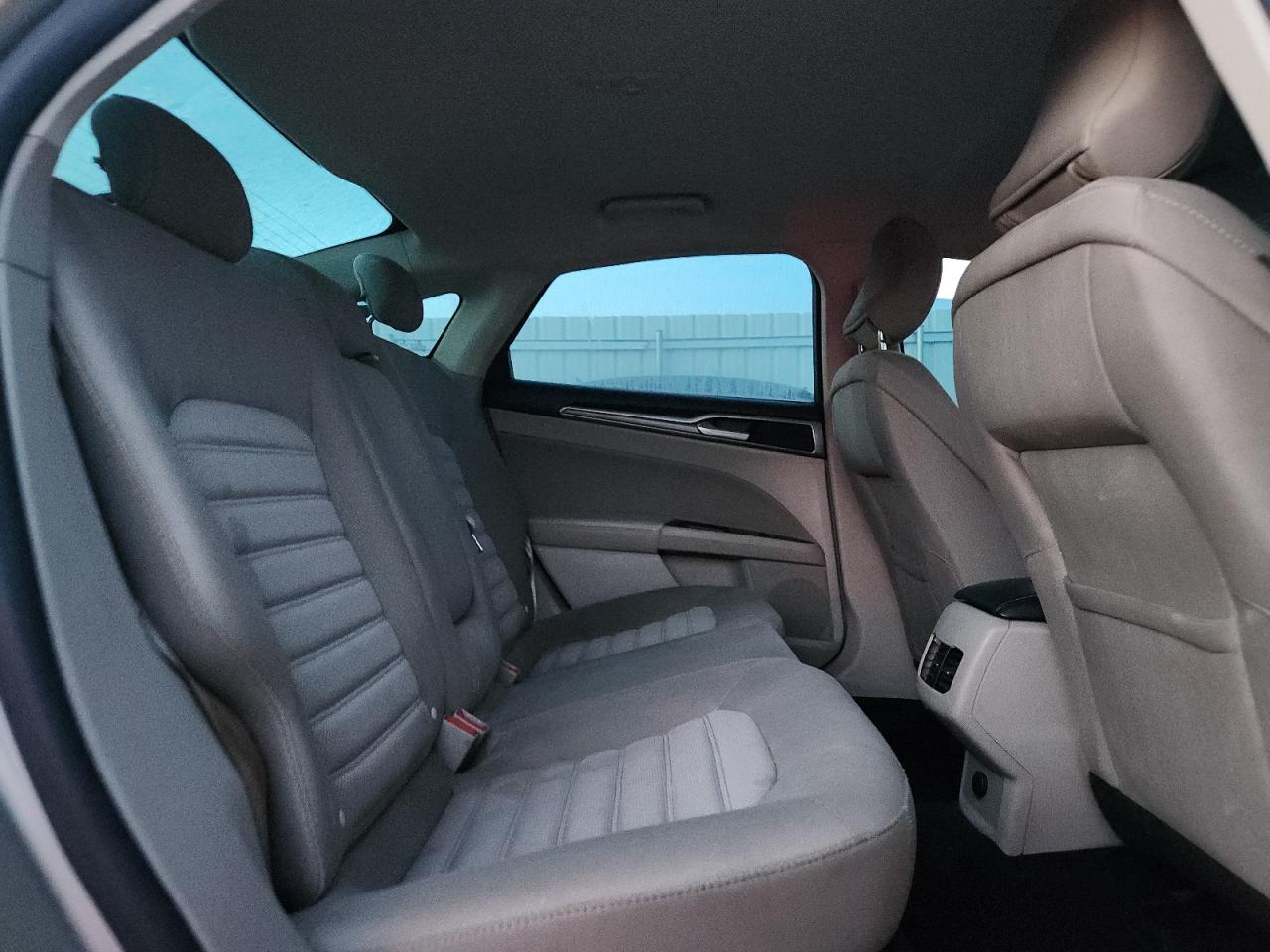 2017 Ford Fusion Se VIN: 3FA6P0HD1HR316666 Lot: 93200295