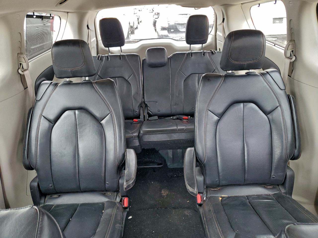 2019 Chrysler Pacifica Touring L VIN: 2C4RC1BG6KR561262 Lot: 93520505