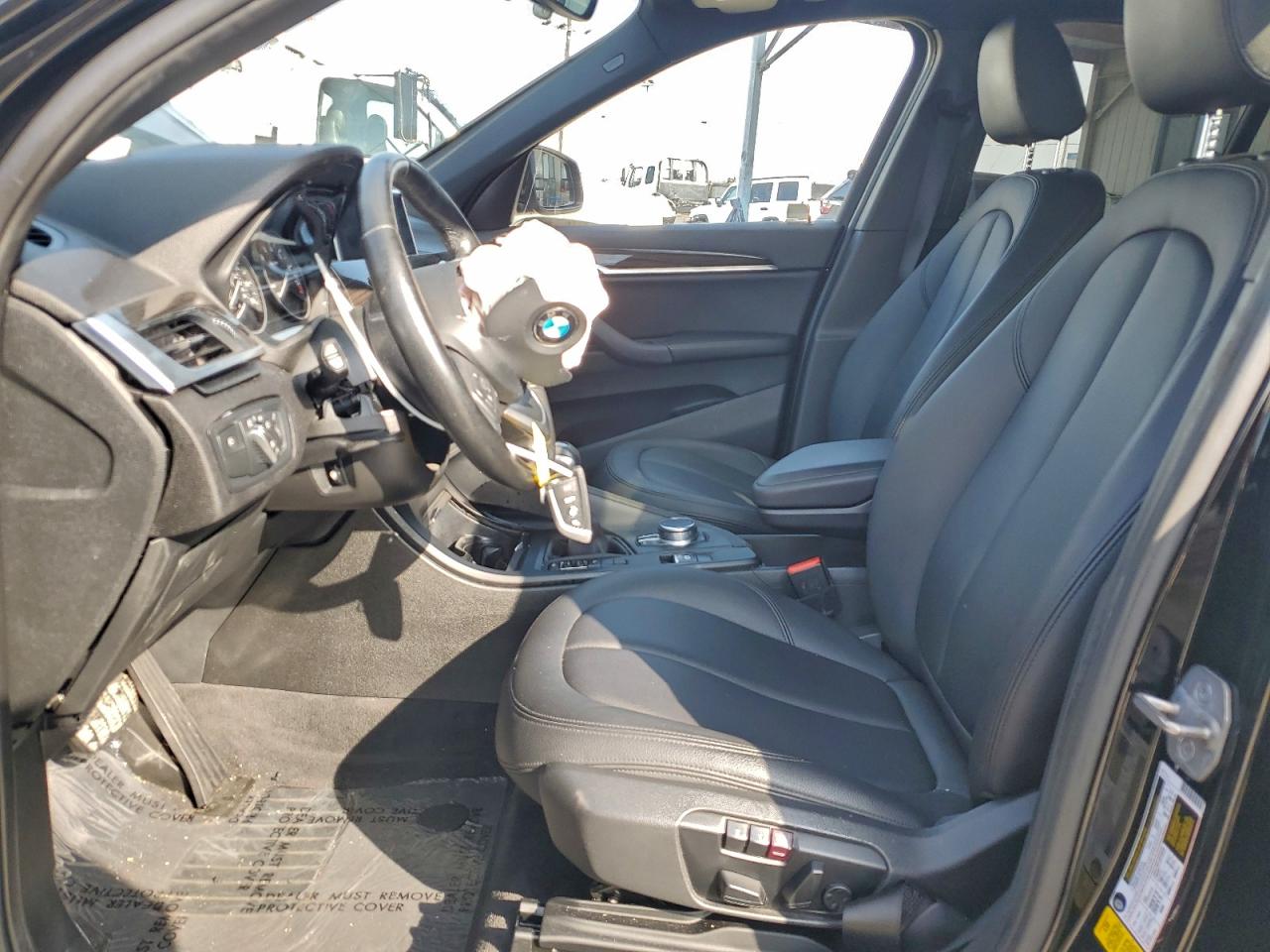 2018 BMW X1 Sdrive28I VIN: WBXHU7C33J5L05411 Lot: 94303445