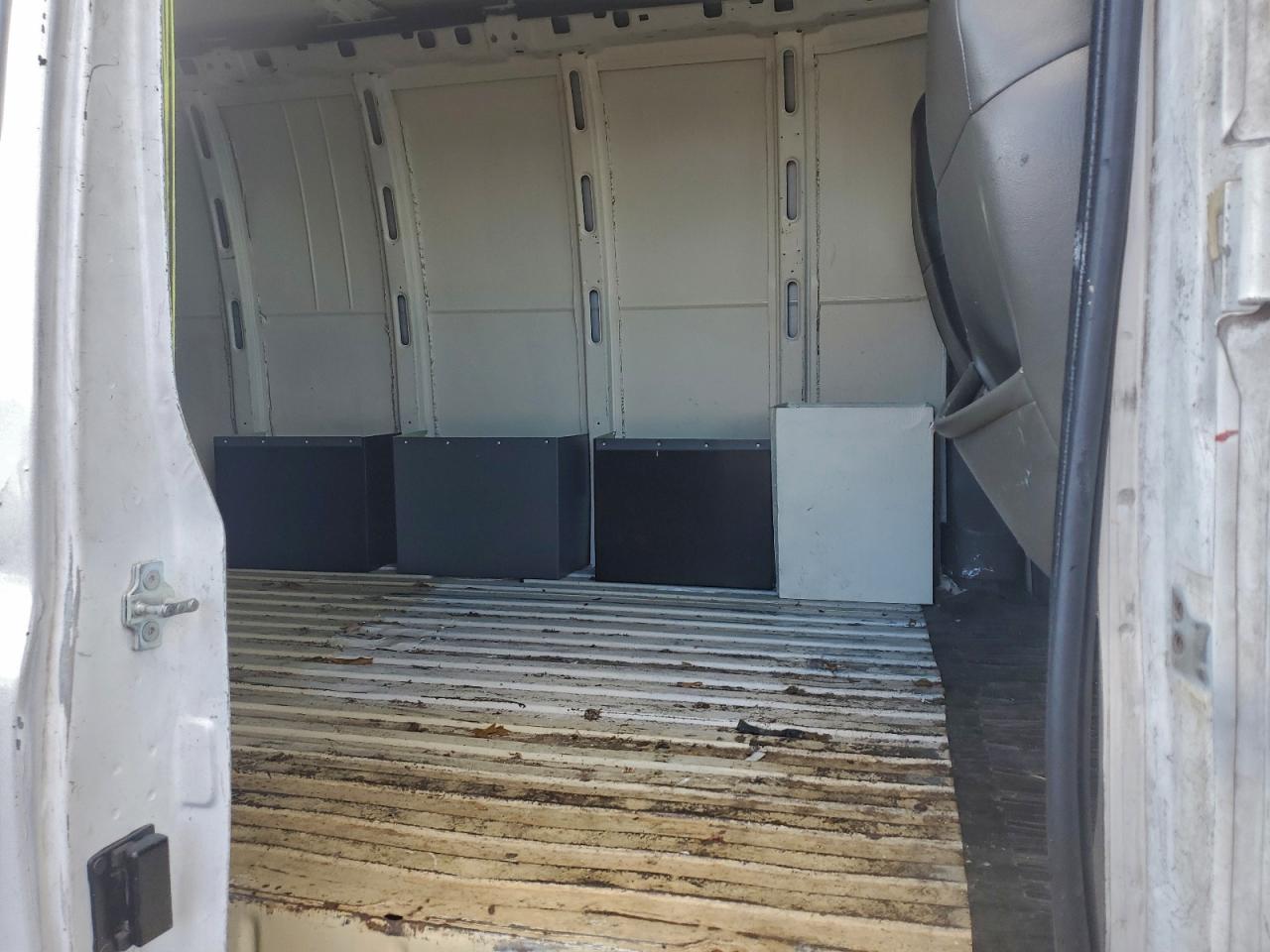 2003 Chevrolet Express G3500 VIN: 1GCHG39U831157912 Lot: 94745095