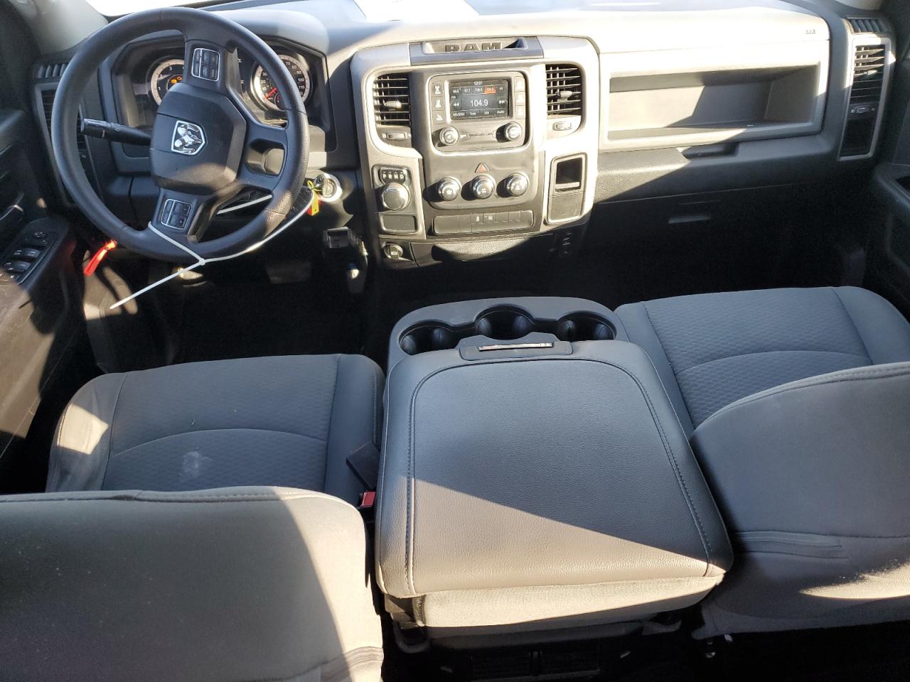 2016 Ram 1500 St VIN: 3C6RR6KT7GG183448 Lot: 91289945