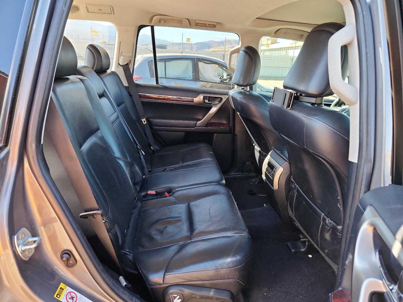 2011 Lexus Gx 460 VIN: JTJBM7FX8B5030845 Lot: 91803285