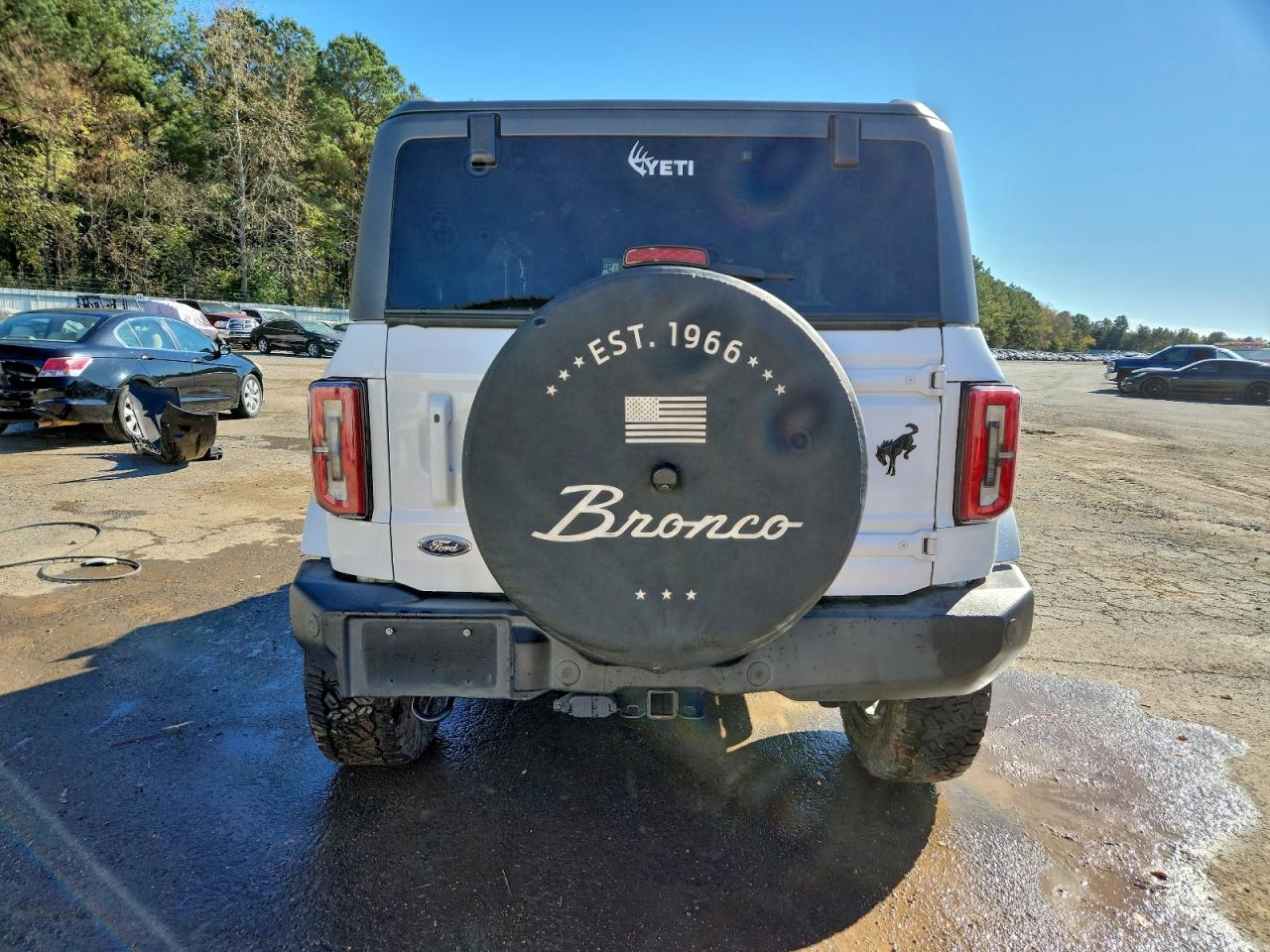 2021 Ford Bronco Base VIN: 1FMDE5AP4MLA76767 Lot: 94745185