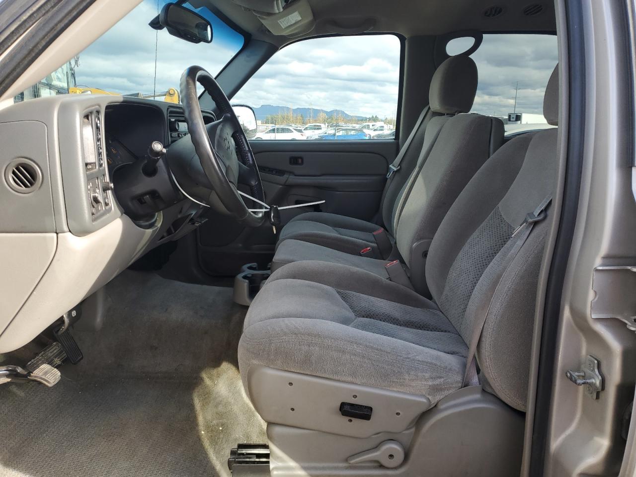 2004 Chevrolet Tahoe K1500 VIN: 1GNEK13Z64J311620 Lot: 93681785