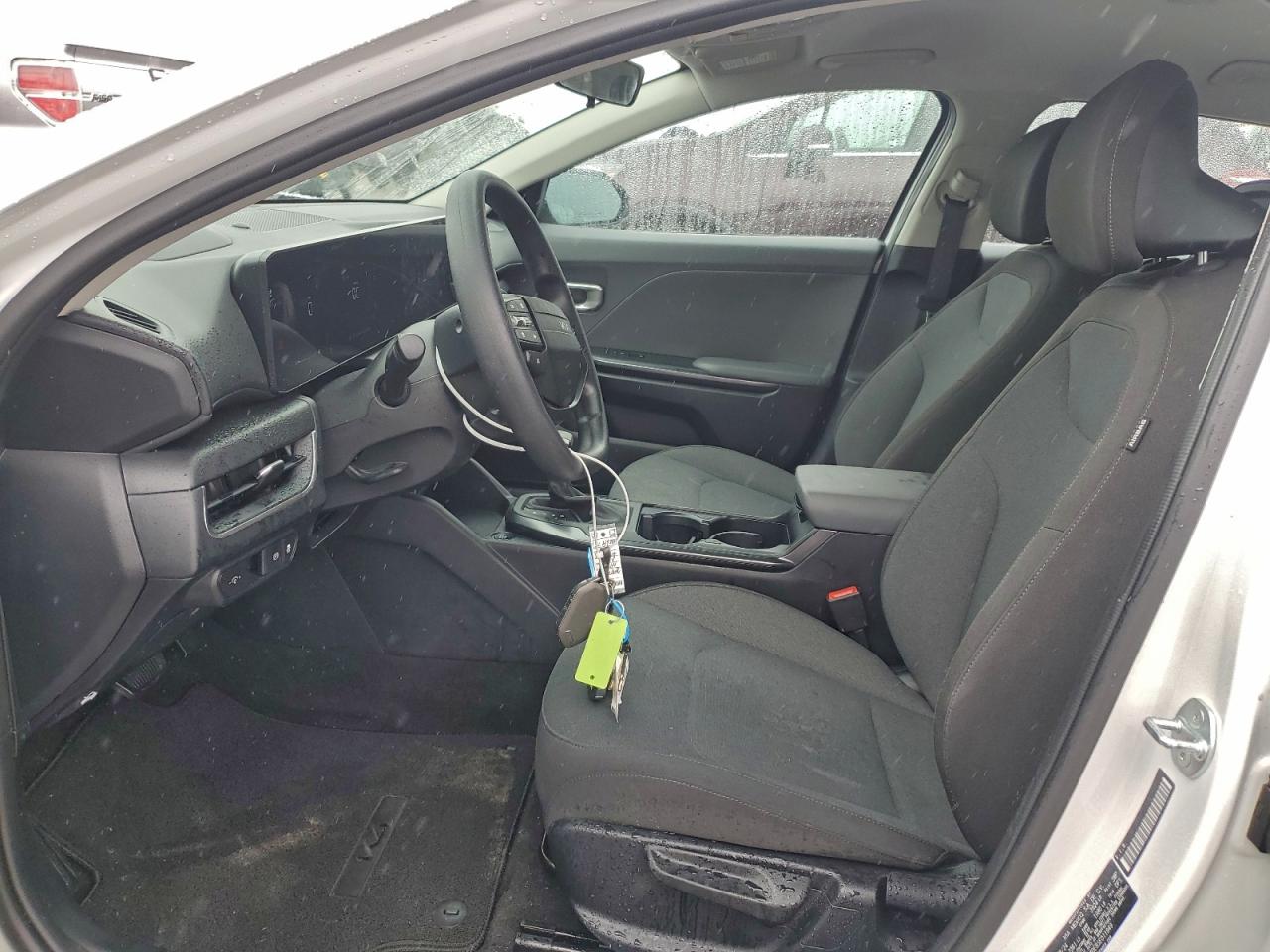 2025 Kia K4 Lx VIN: 3KPFT4DE8SE011949 Lot: 93241915