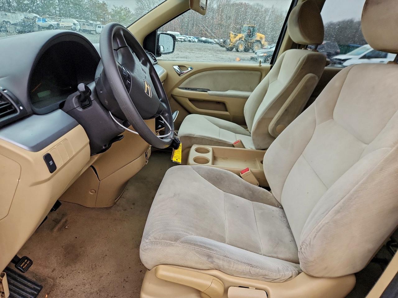 2009 Honda Odyssey Lx VIN: 5FNRL38219B026093 Lot: 93700865