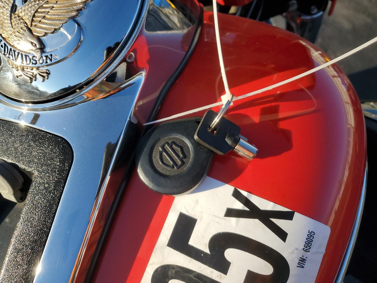 2010 Harley-Davidson Flhtk VIN: 1HD1KEM33AB659095 Lot: 93143395