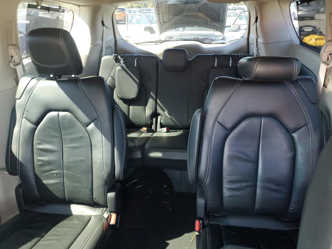 2022 Chrysler Pacifica Touring L VIN: 2C4RC1BG2NR179881 Lot: 91032665