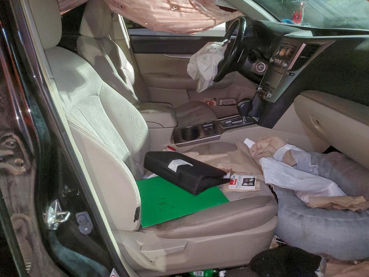 2013 Subaru Legacy 2.5 VIN: 023585 Lot: 85441455