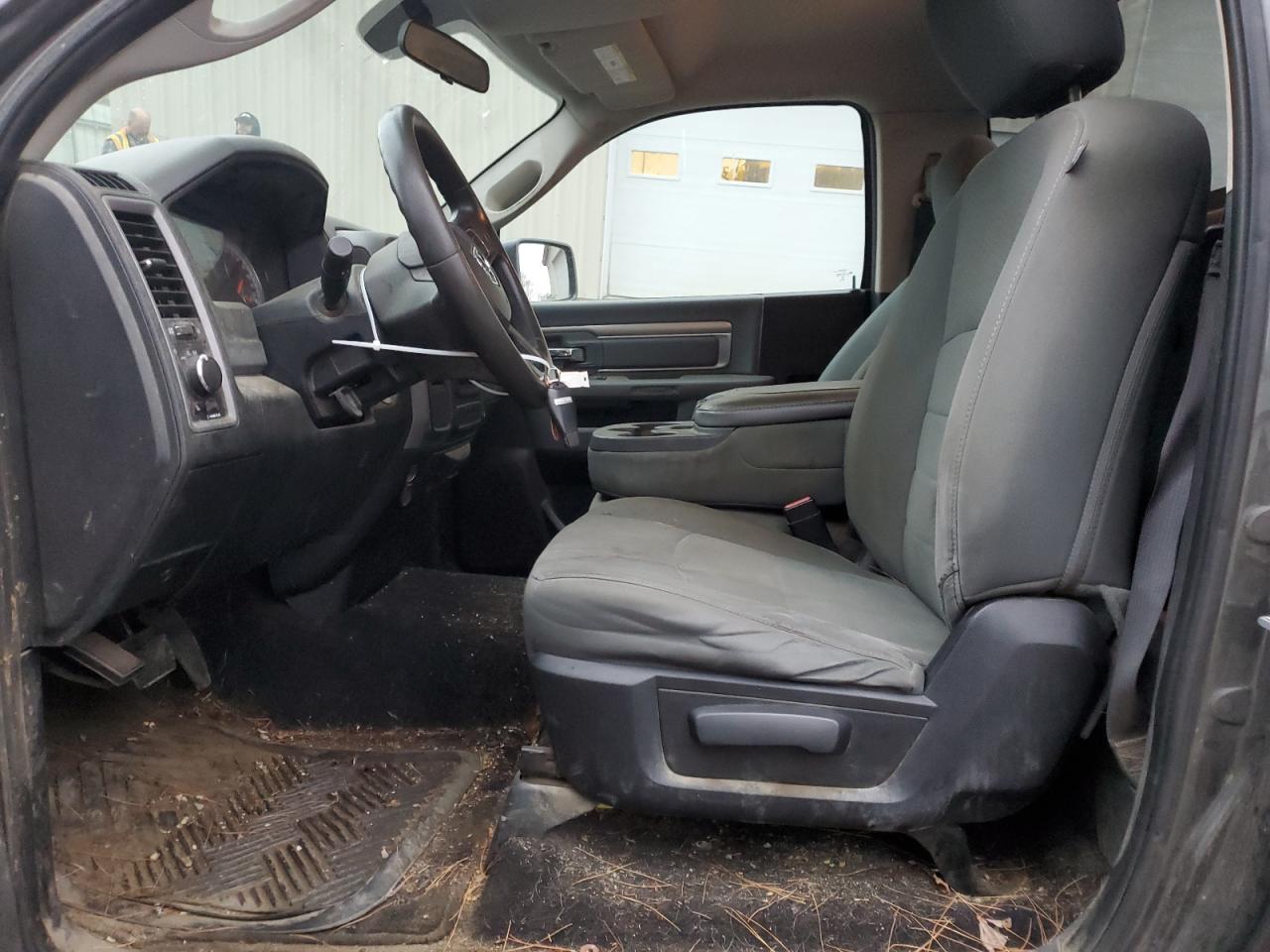 2015 Ram 1500 St VIN: 3C6JR6AT0FG522208 Lot: 91188585