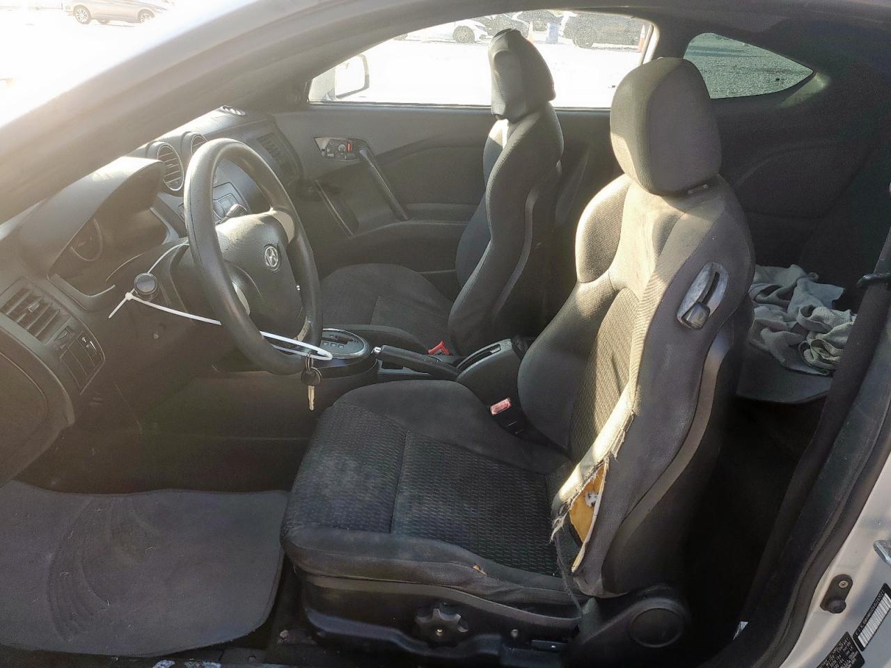 2008 Hyundai Tiburon Gs VIN: KMHHM66D68U293021 Lot: 91880825