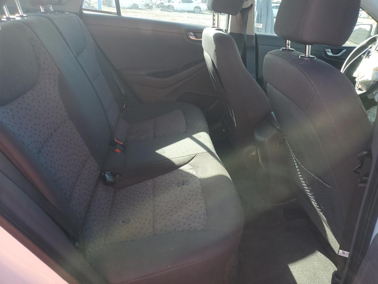 2019 Hyundai Ioniq Blue VIN: KMHC65LC4KU140185 Lot: 92751455