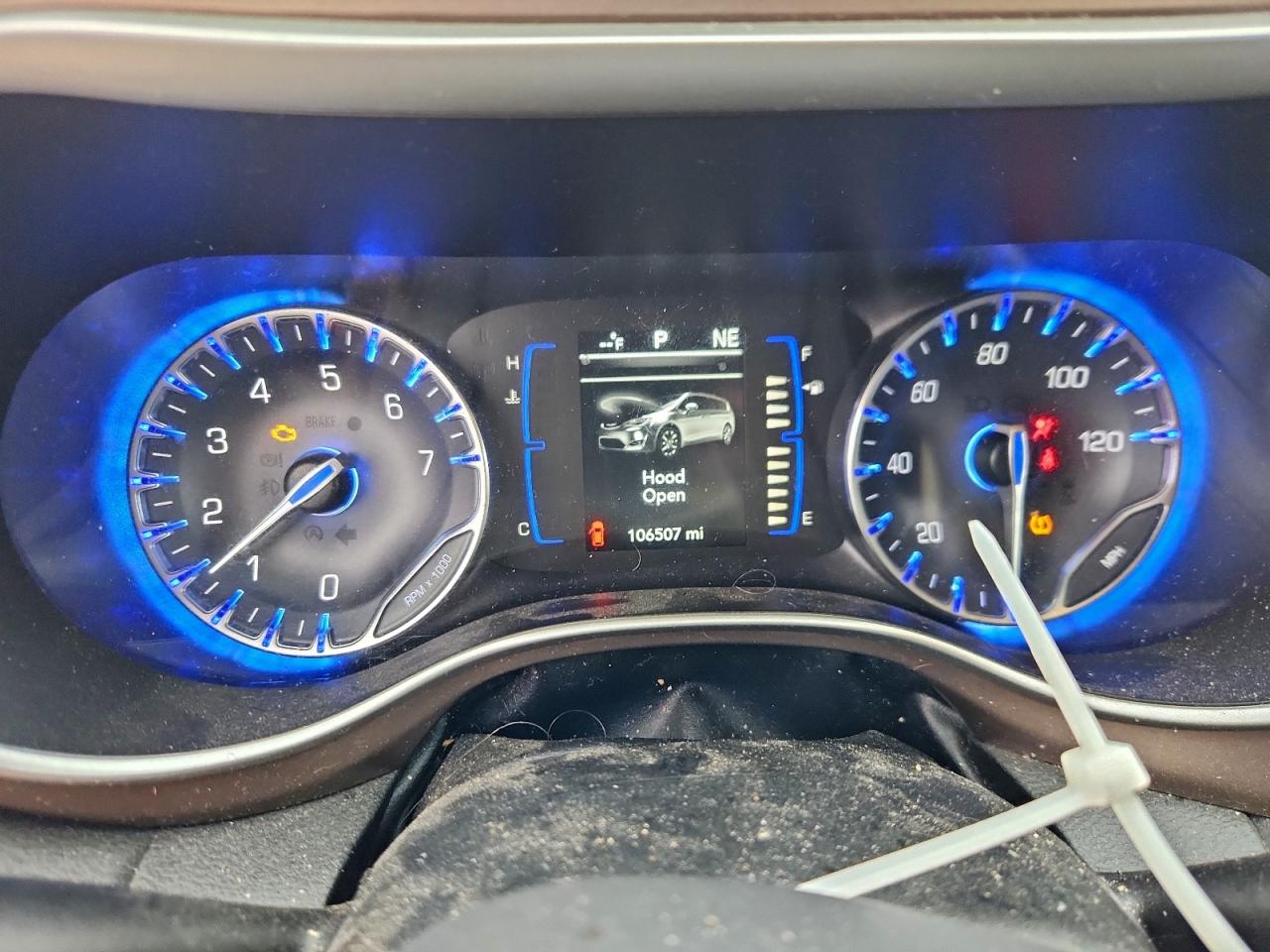 2018 Chrysler Pacifica Touring L VIN: 2C4RC1BG9JR124208 Lot: 94254925