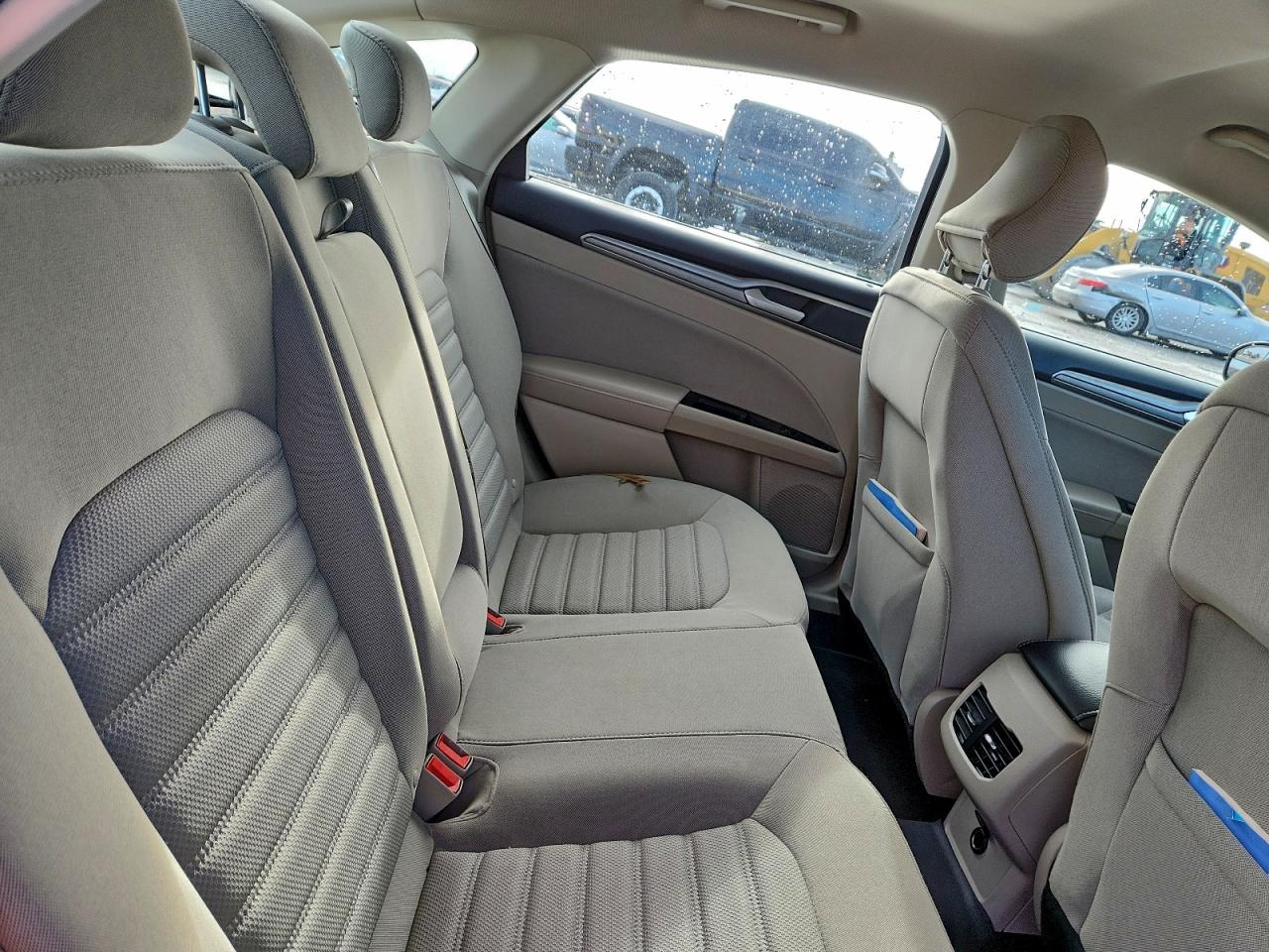 2017 Ford Fusion Se VIN: 3FA6P0HD0HR240924 Lot: 93617345