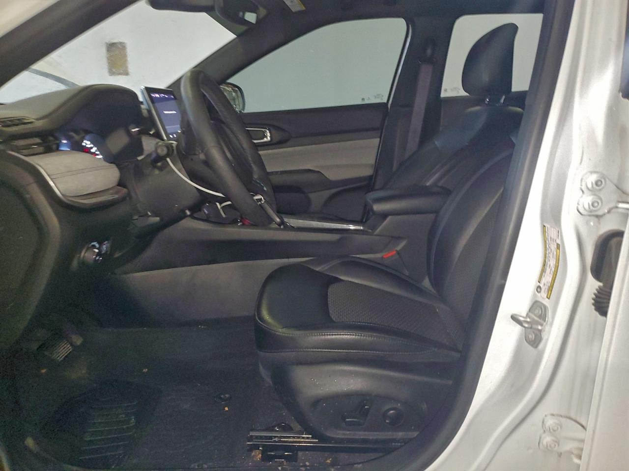 2023 Jeep Compass Latitude VIN: 3C4NJDBN1PT501866 Lot: 94028805