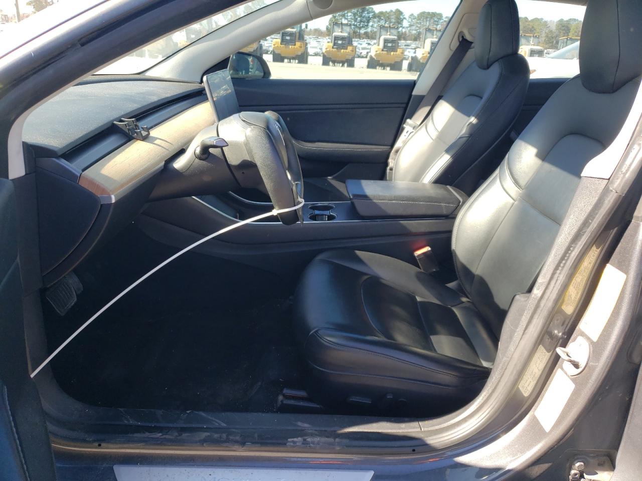 2018 Tesla Model 3 VIN: 5YJ3E1EA8JF012678 Lot: 92855195