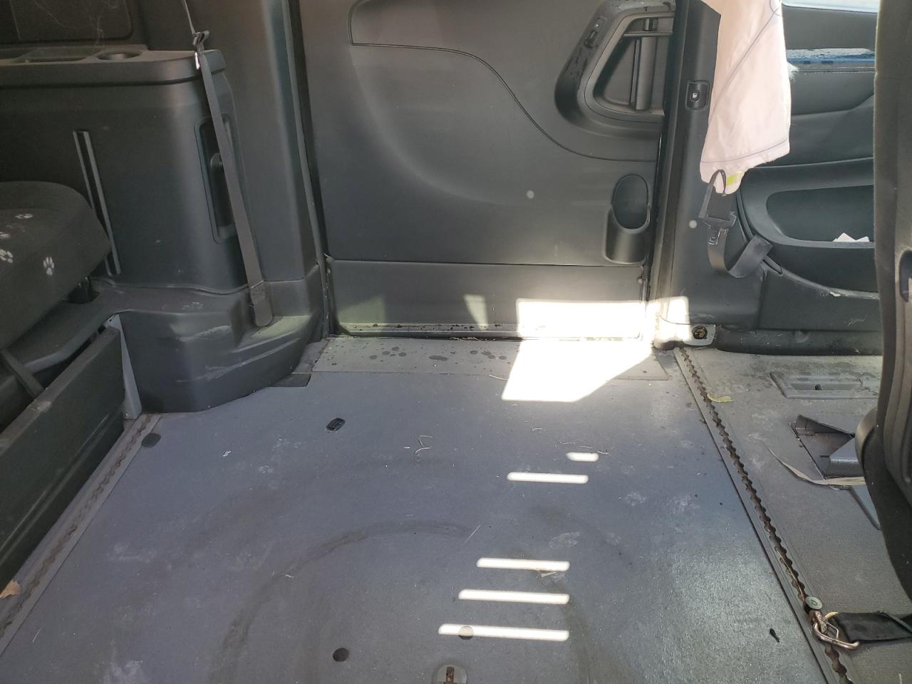 2015 Dodge Grand Caravan Sxt VIN: 2C4RDGCG9FR613245 Lot: 92227935