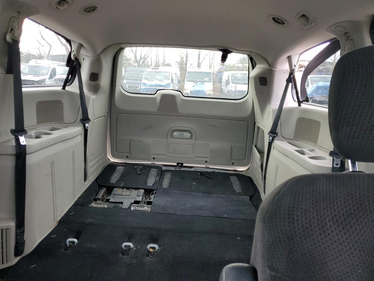 2013 Dodge Grand Caravan Sxt VIN: 2C4RDGCG8DR755681 Lot: 92165895