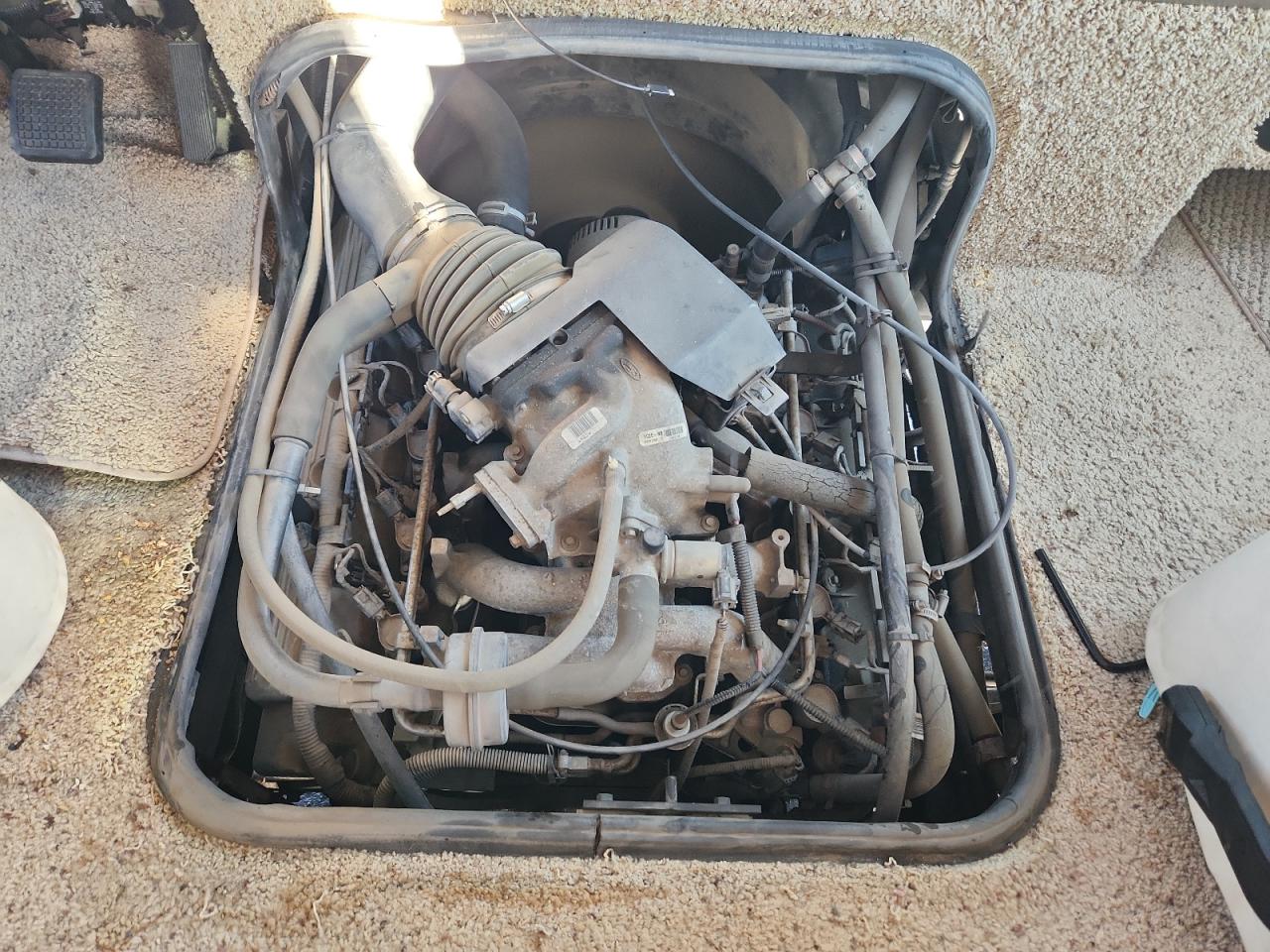 2000 Ford F550 Super Duty Stripped Chassis VIN: 1FCNF53S5Y0A10016 Lot: 90313385