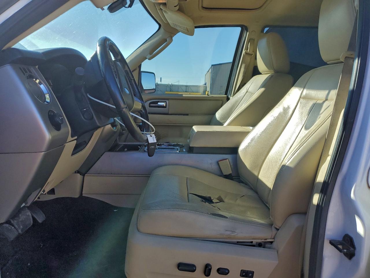 2017 Ford Expedition Limited VIN: 1FMJU2AT4HEA39214 Lot: 94306745