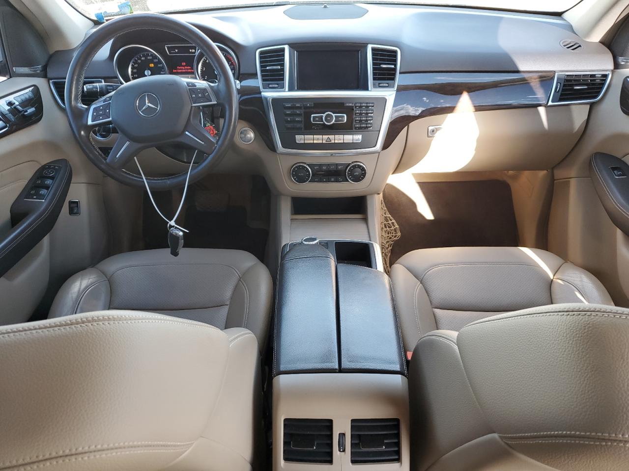 2015 Mercedes-Benz Ml 350 4Matic VIN: 4JGDA5HB9FA611788 Lot: 91622145