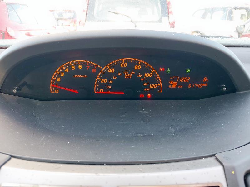 2011 TOYOTA YARIS 1.33 VVT-I TR 5DR [6]