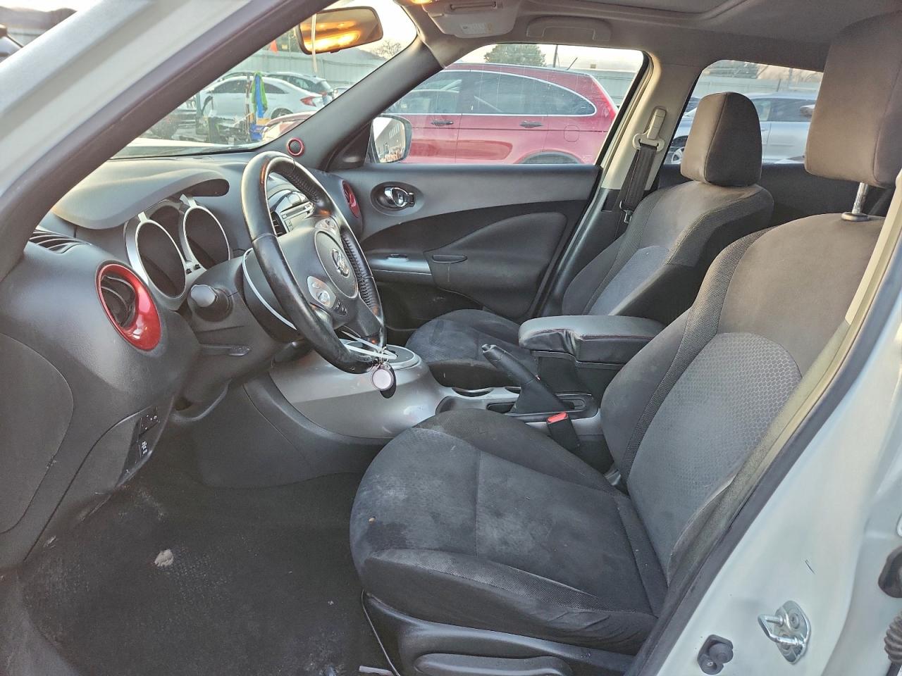 2015 Nissan Juke S VIN: JN8AF5MV4FT554014 Lot: 94335365