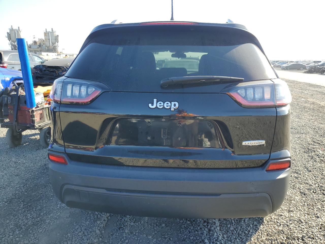 2019 Jeep Cherokee Latitude VIN: 1C4PJLCB4KD187412 Lot: 91692515