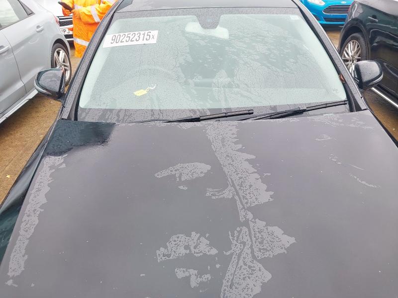 2016 MERCEDES-BENZ C CLASS C350E SPORT 4DR AUTO