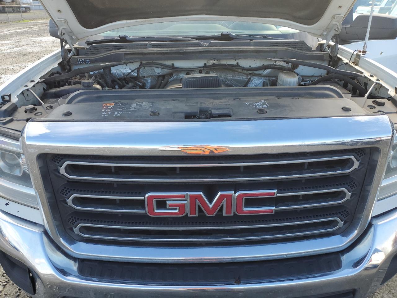 2018 GMC Sierra K2500 Heavy Duty VIN: 1GT02REG2JZ255718 Lot: 91916345