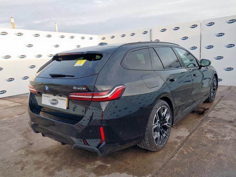 2025 BMW 5 SERIES 530E M SPORT 5DR AUTO
