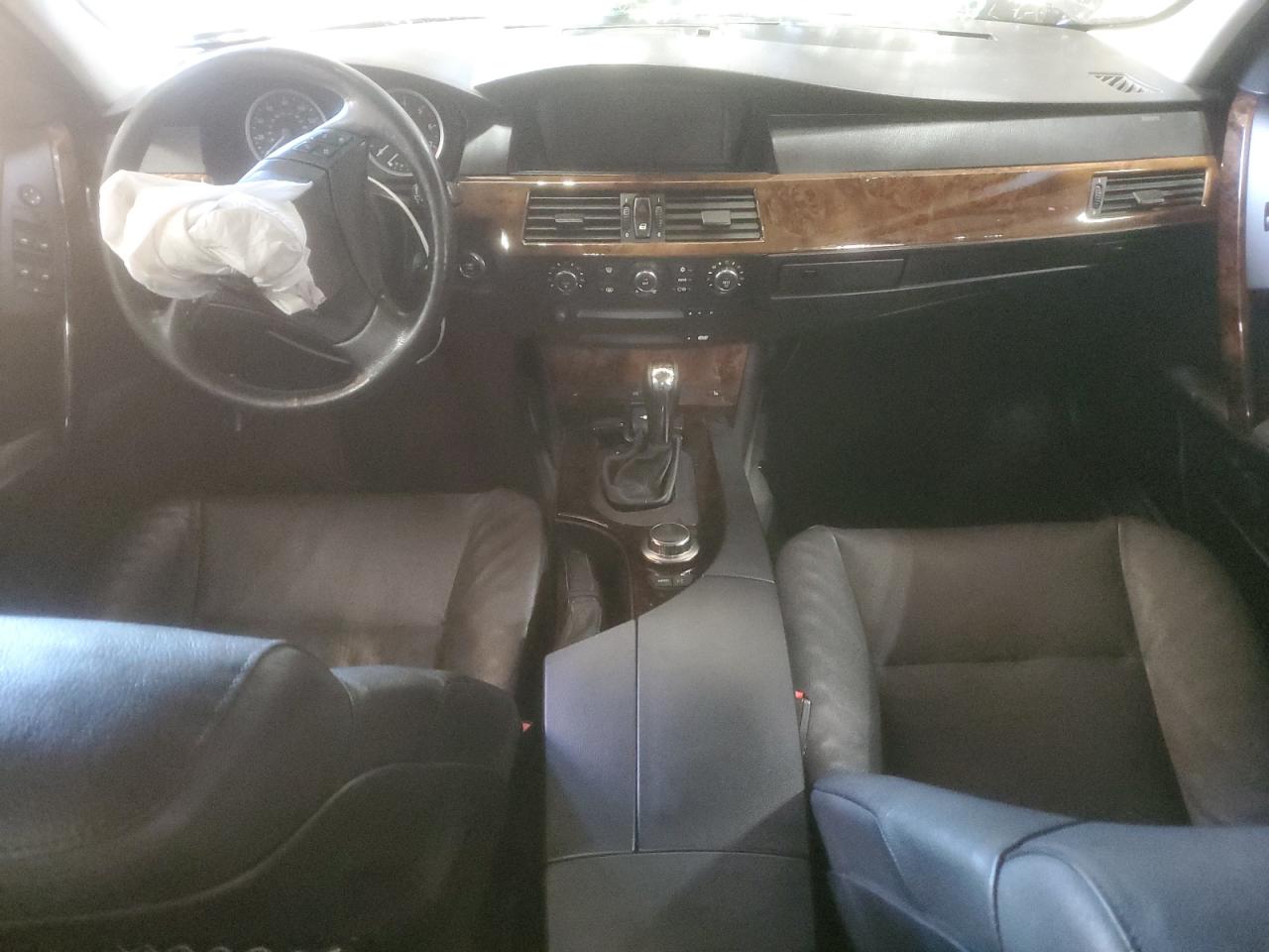 2007 BMW 530 Xi VIN: WBANF73597CU28384 Lot: 92991115