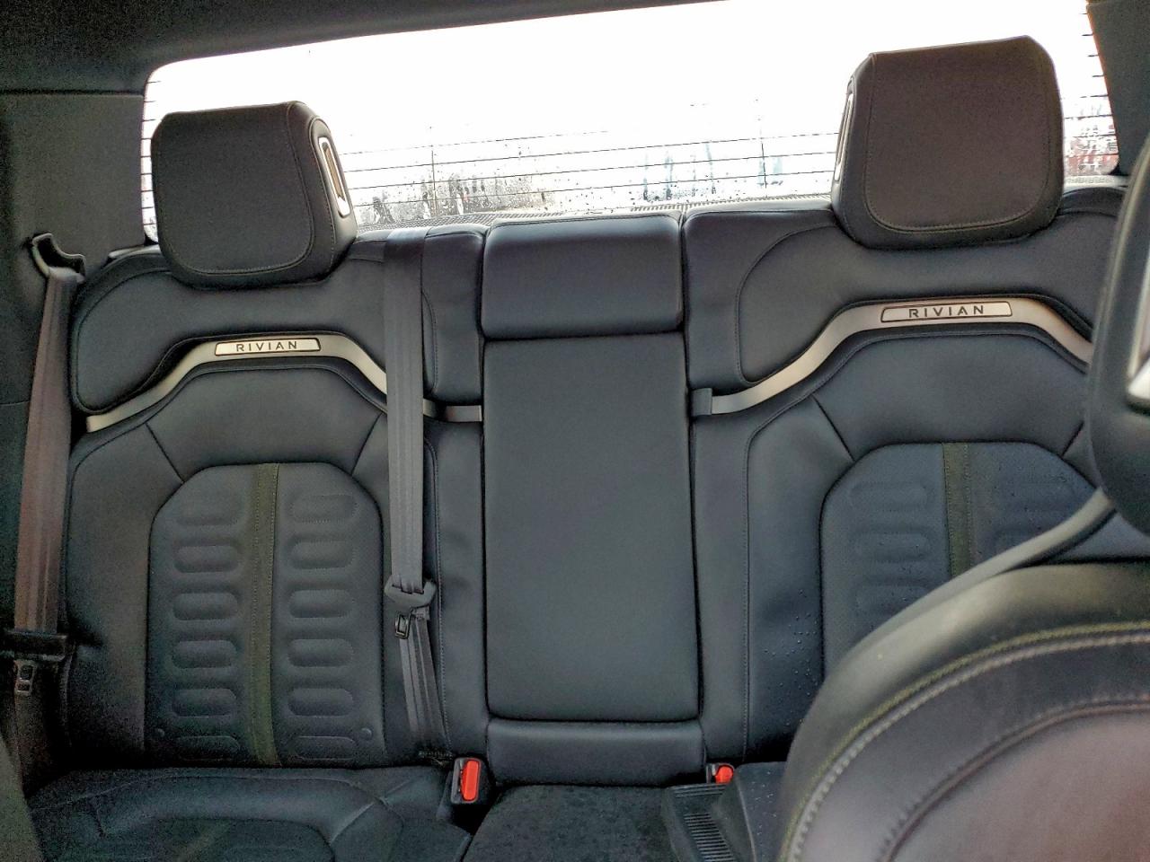 2025 Rivian R1T Adventure VIN: 7FCTGBAAXSN039299 Lot: 90844415