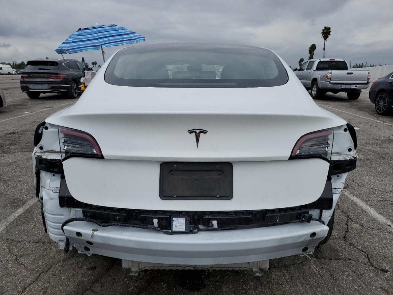 2023 Tesla Model 3 VIN: 5YJ3E1EA8PF501817 Lot: 92675985