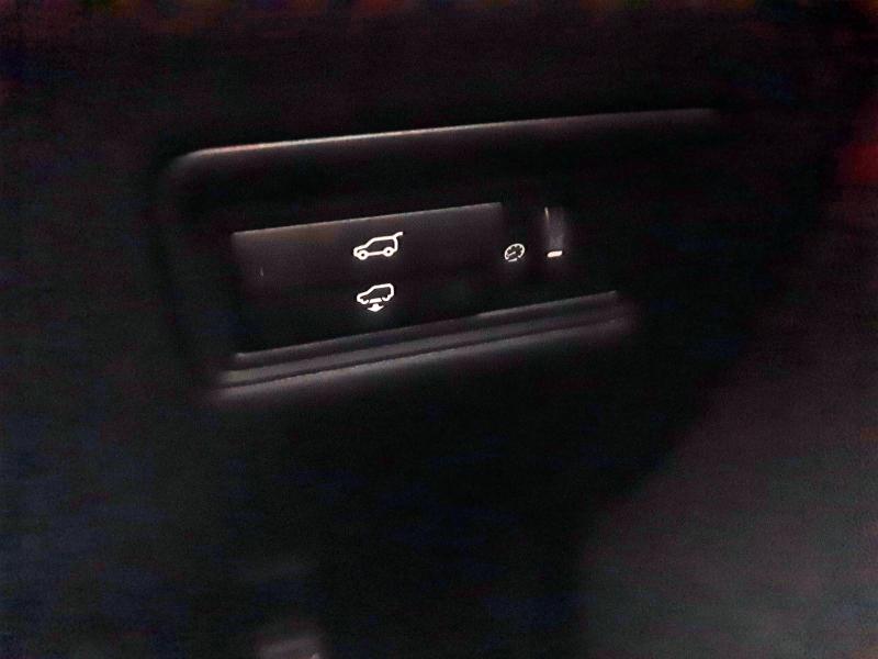 2015 LAND ROVER RANGE ROVER SPORT 5.0 V8 S/C SVR 5DR AUTO