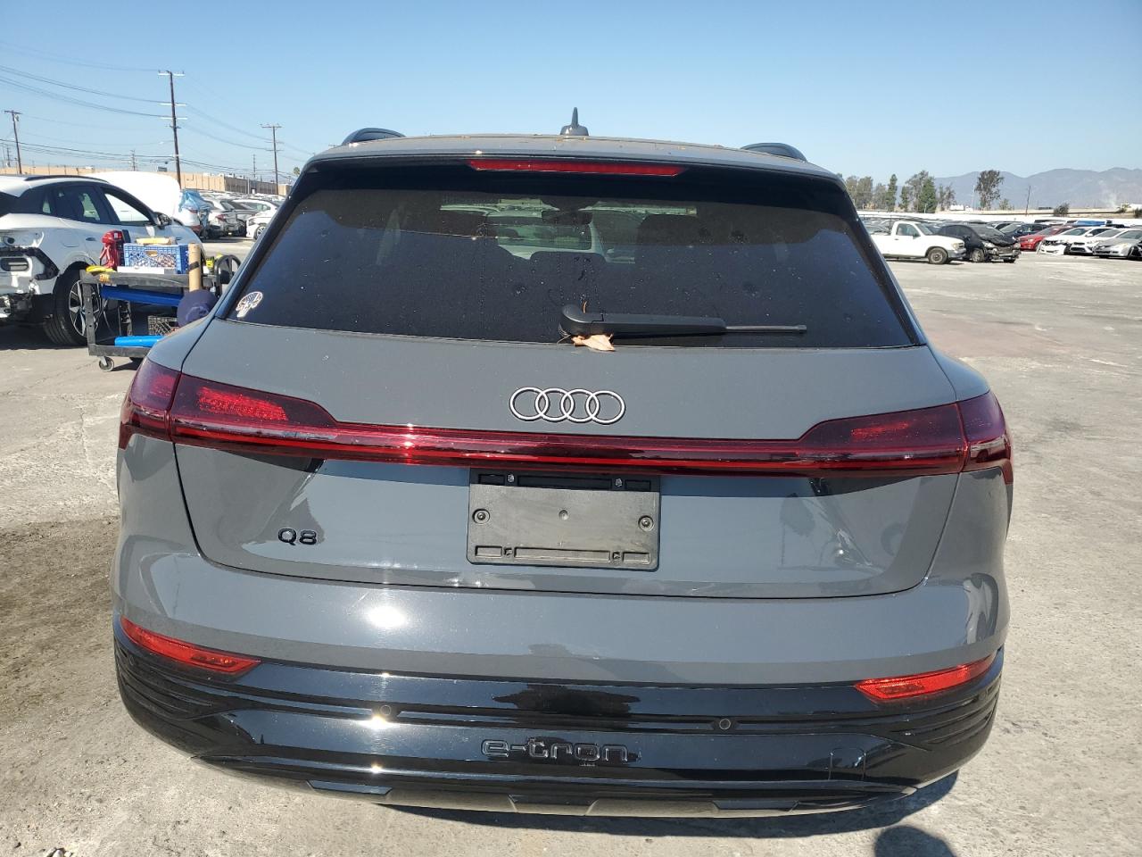 2024 Audi Q8 E-Tron Premium VIN: WA14AAGE9RB020832 Lot: 90915435