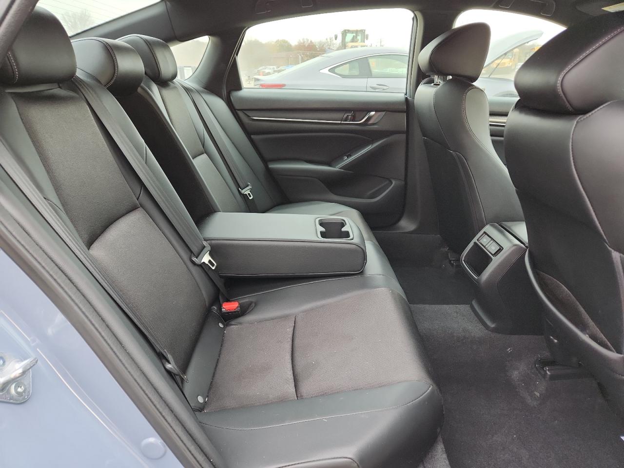 2022 Honda Accord Sport VIN: 1HGCV1F35NA084115 Lot: 92745495