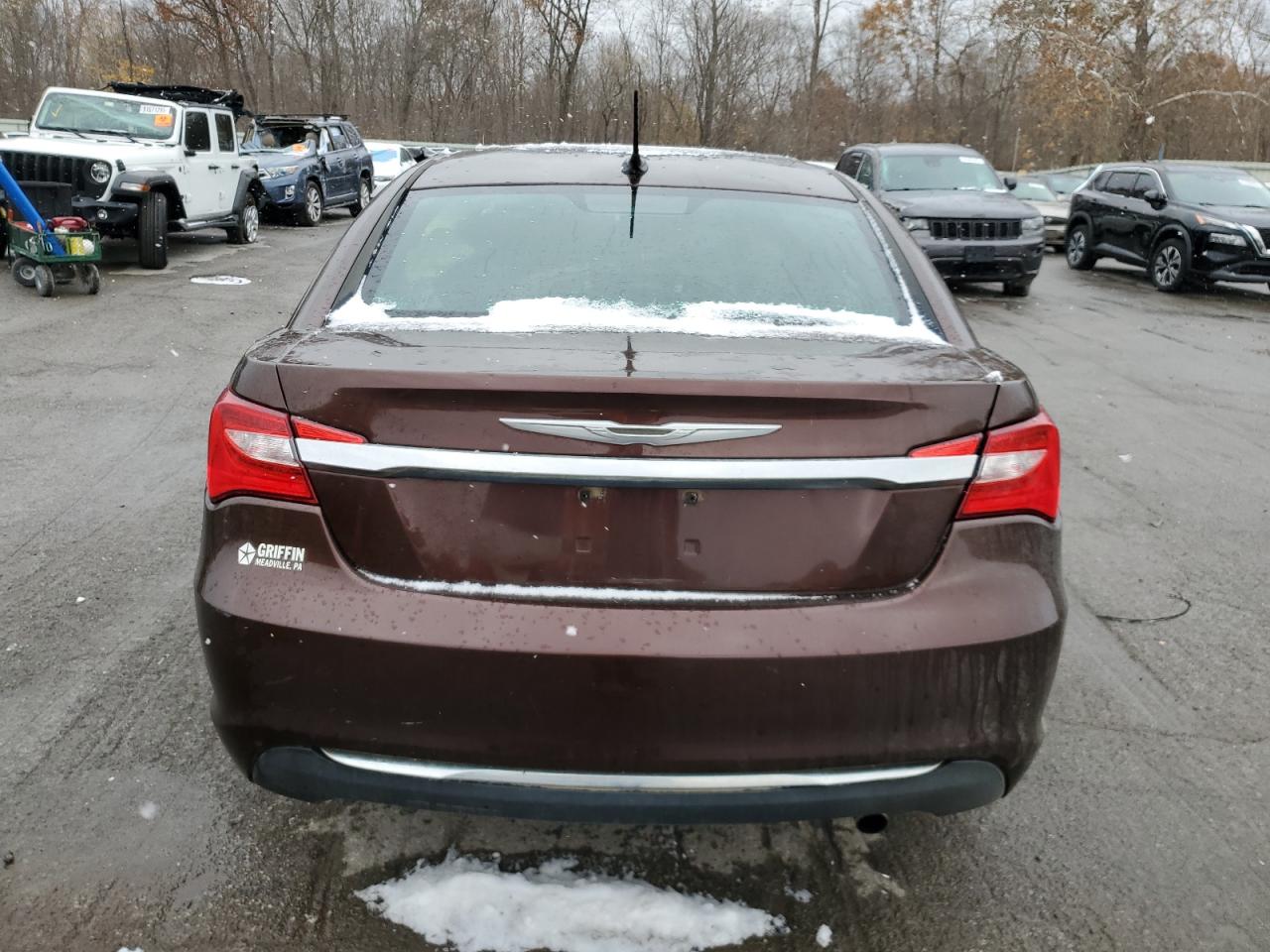 2013 Chrysler 200 Touring VIN: 1C3CCBBB6DN629810 Lot: 92220545
