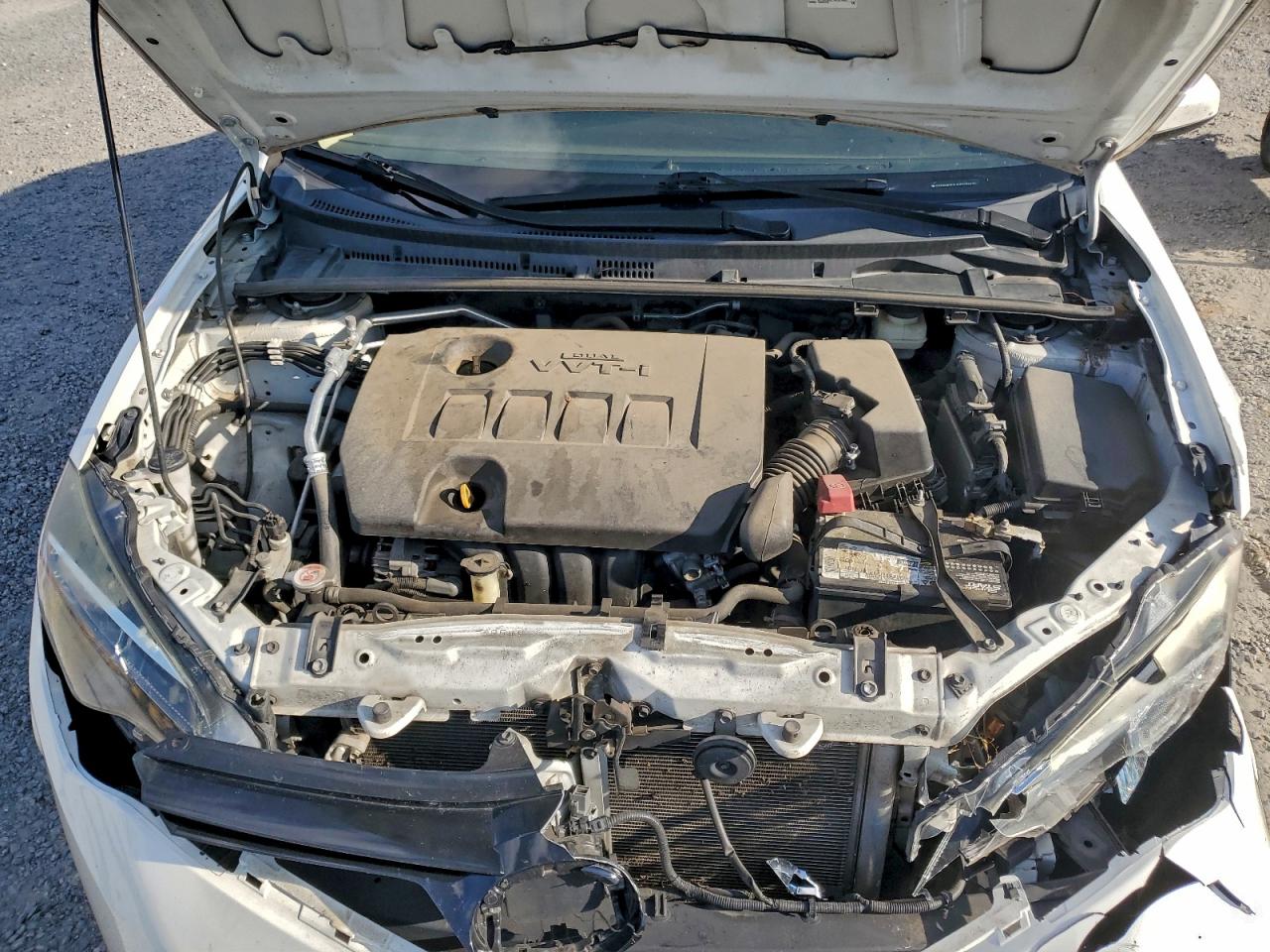 2018 Toyota Corolla L VIN: 5YFBURHE9JP814916 Lot: 94506375