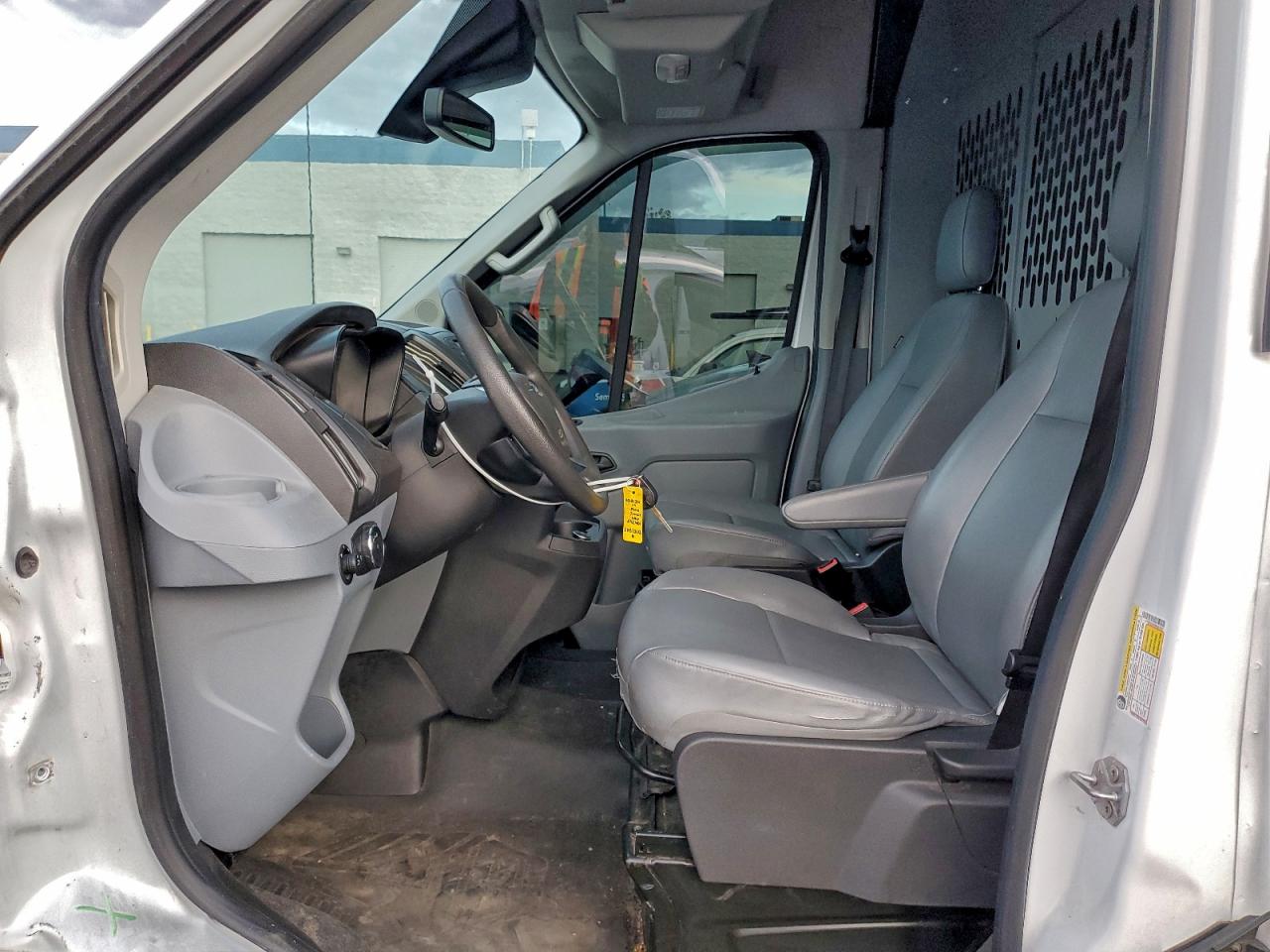 2019 Ford Transit T-250 VIN: 1FTYR2CM0KKA92401 Lot: 93664875