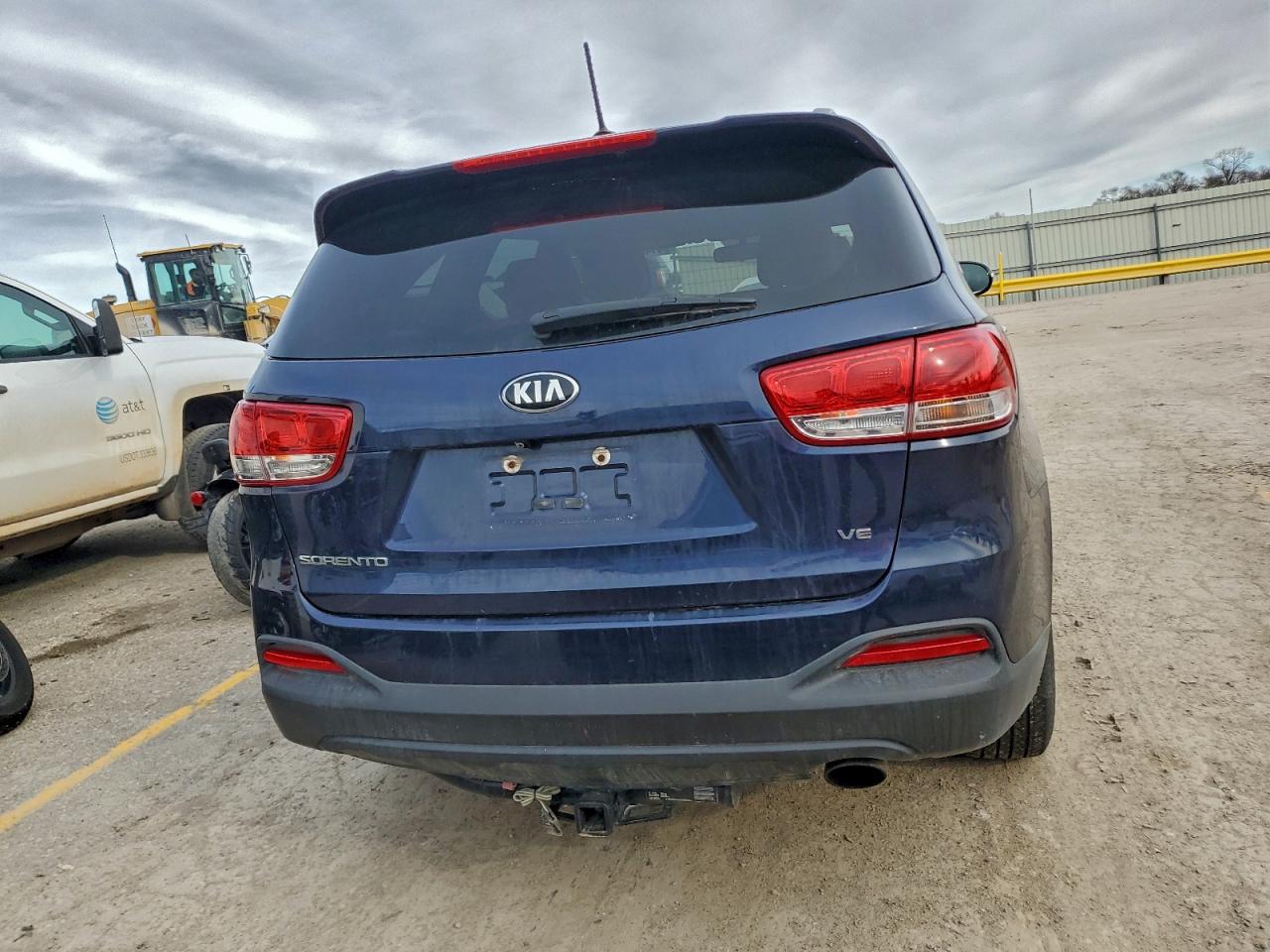 2017 Kia Sorento Lx VIN: 5XYPGDA54HG208853 Lot: 94140415