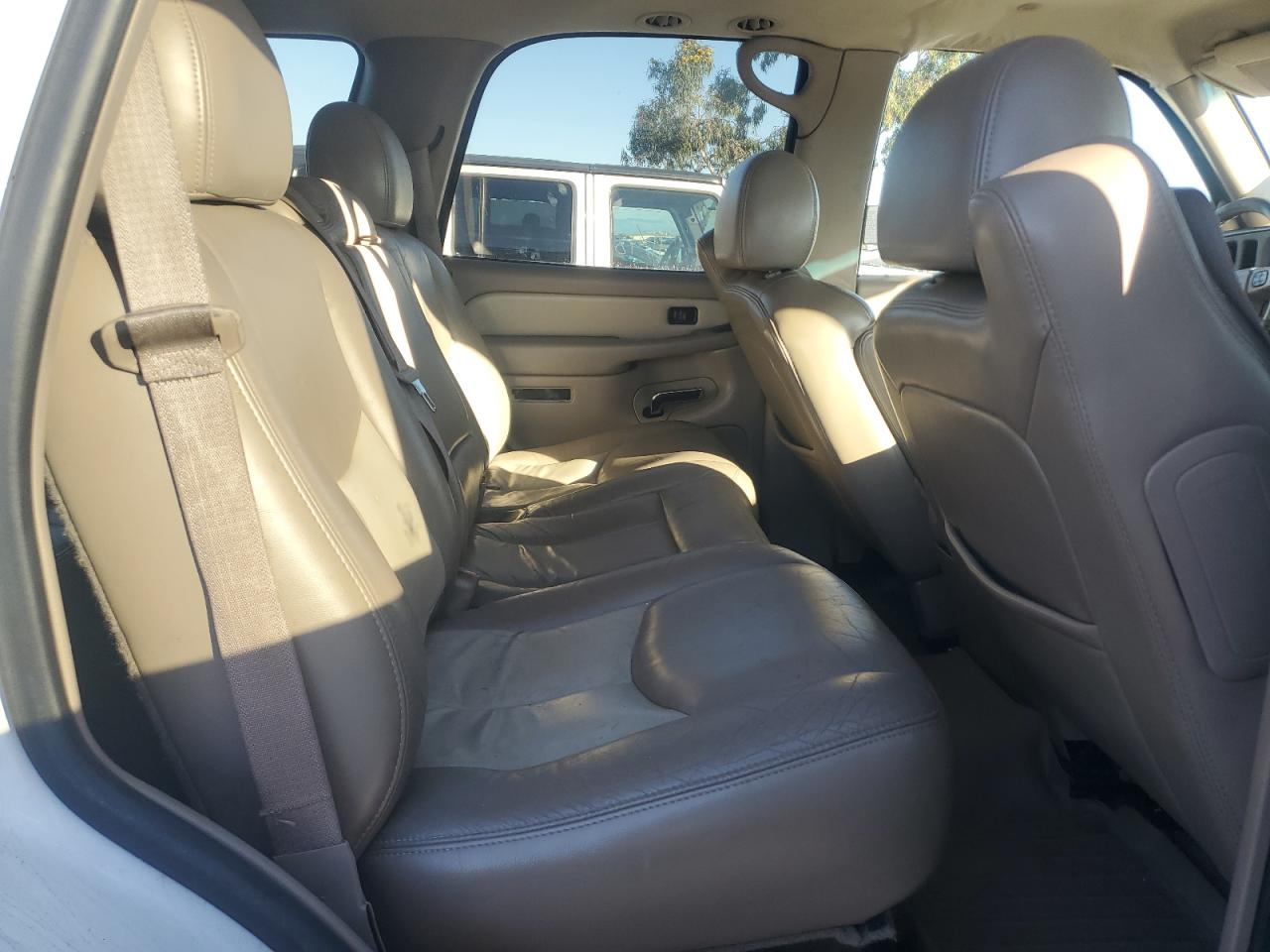 2006 GMC Yukon Denali VIN: 1GKEK63UX6J142901 Lot: 93558505