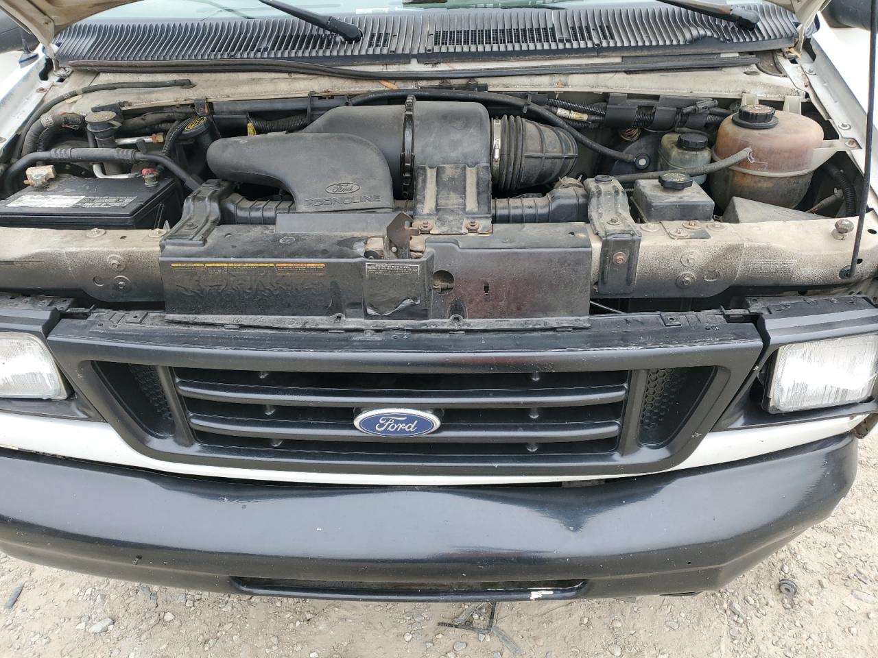 1999 Ford Econoline E350 Super Duty Van VIN: 1FTSE34L4XHB18497 Lot: 93608725