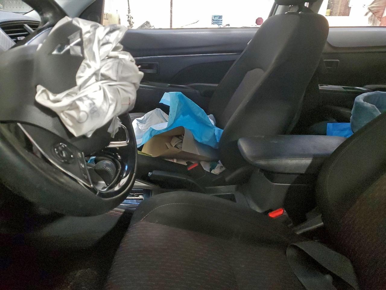 2019 Mitsubishi Rvr Se VIN: JA4AH3AU8KU600335 Lot: 94979445