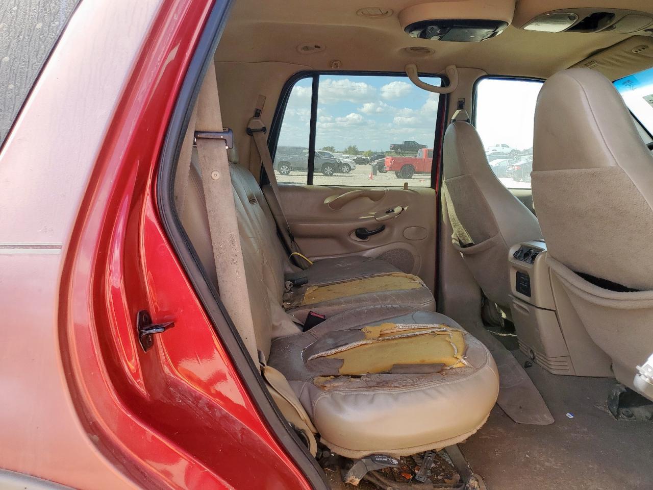 2002 Ford Expedition Eddie Bauer VIN: 1FMRU17L82LA17000 Lot: 92624635