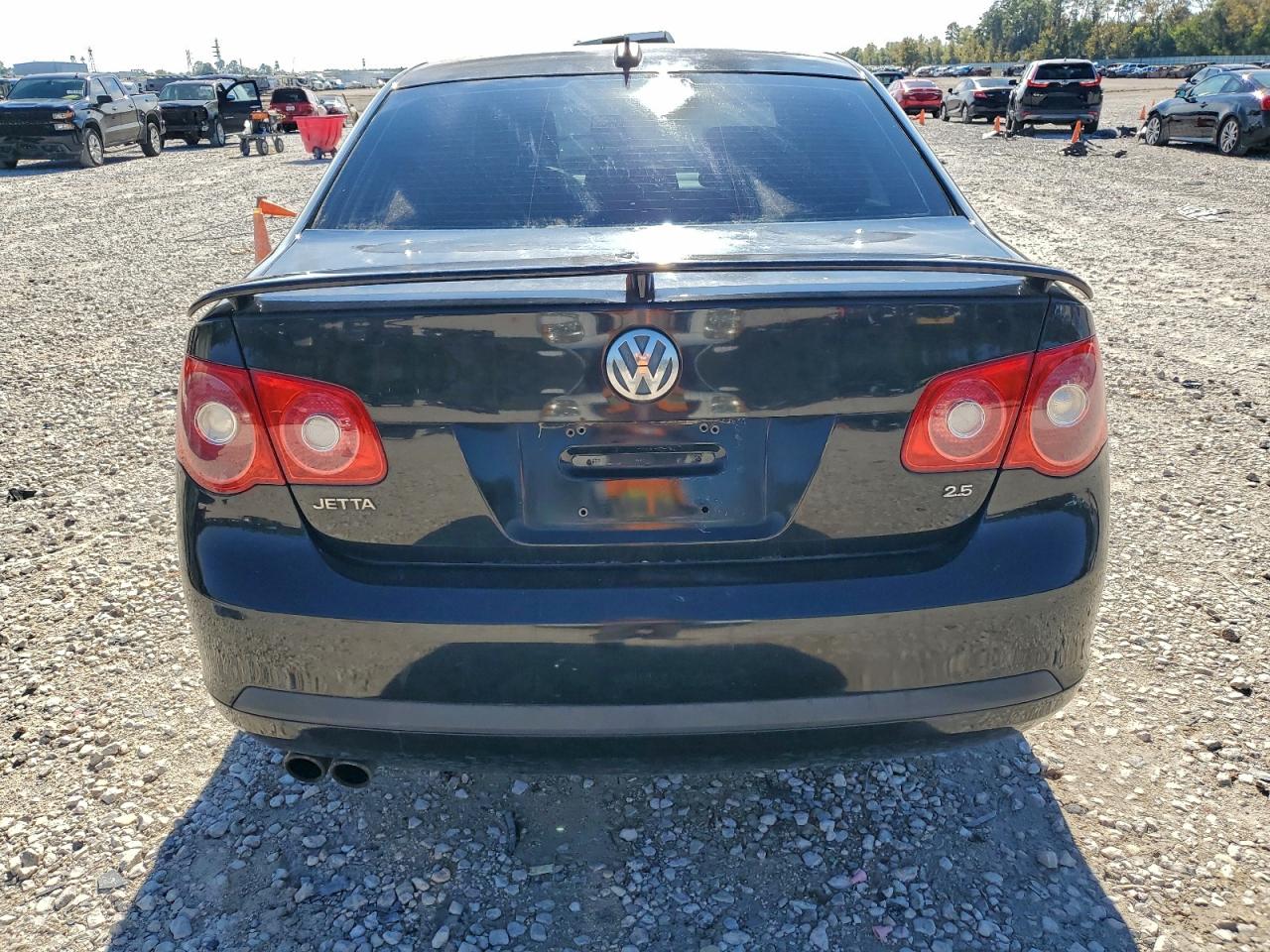 2006 Volkswagen Jetta 2.5 Option Package 1 VIN: 3VWSF81K66M805591 Lot: 94481155