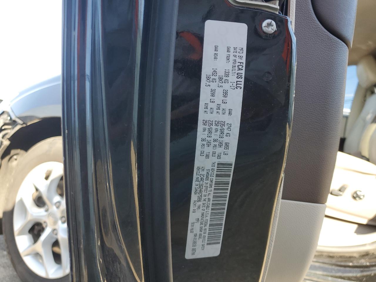 2017 Chrysler Pacifica Touring L VIN: 2C4RC1BG2HR675896 Lot: 92248845