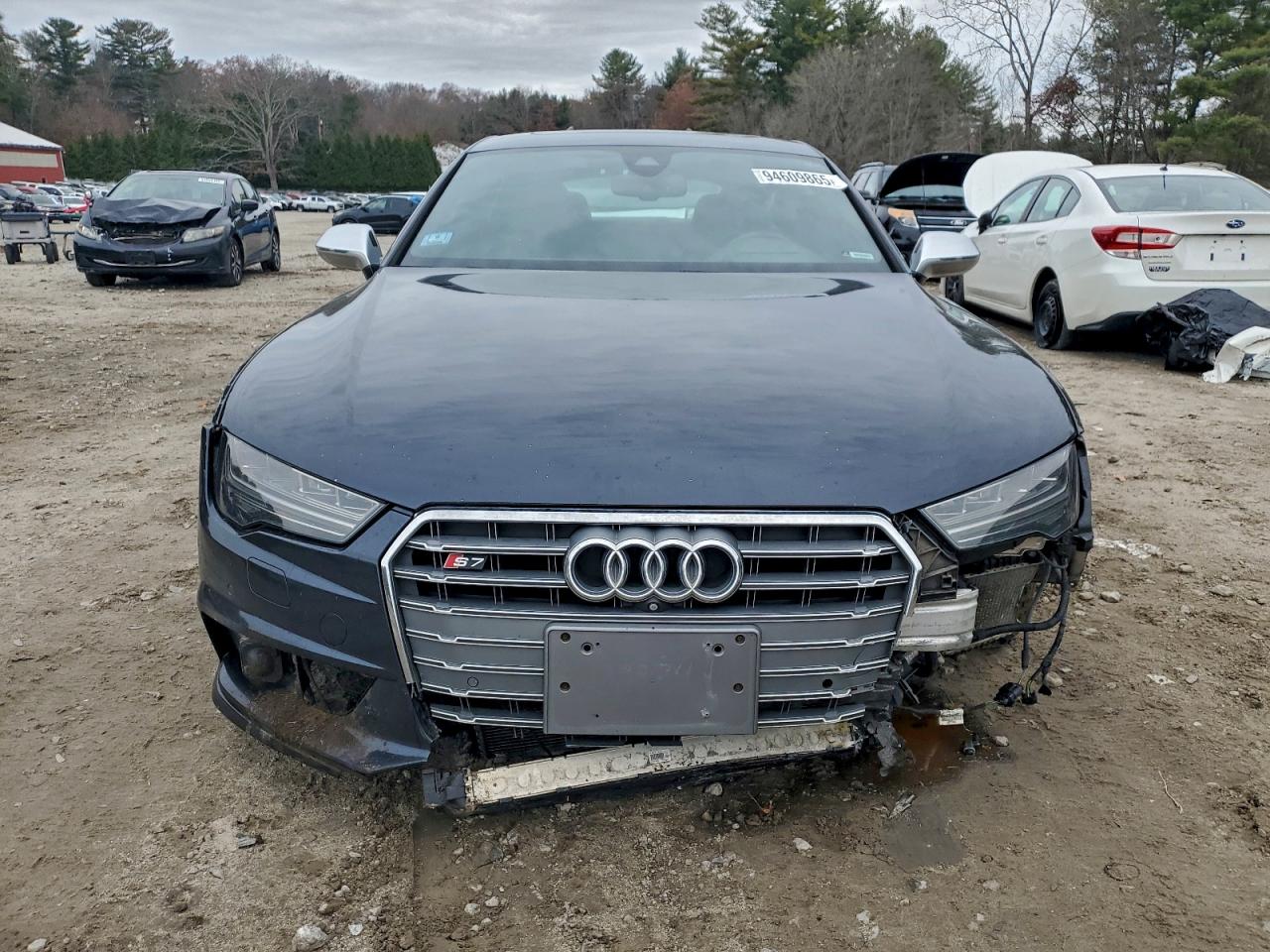 Фото: WAUW2AFC4GN011184